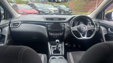 Nissan Qashqai 1.3 DiG-T Acenta Premium 5dr Petrol Hatchback